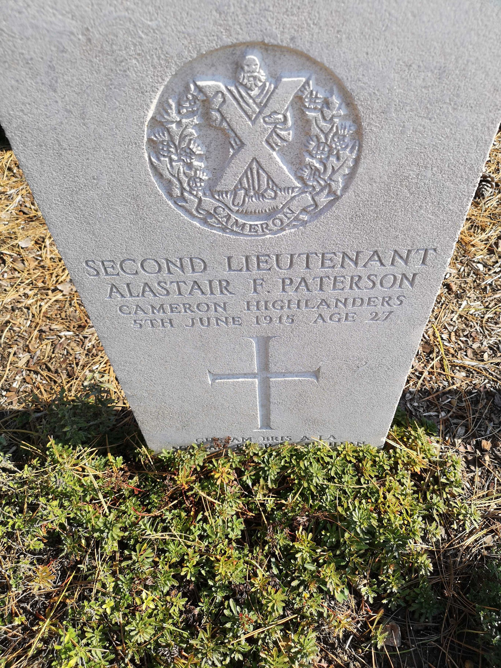 Photo of headstones/Alastair F Paterson died 1915 MI Rouen, France